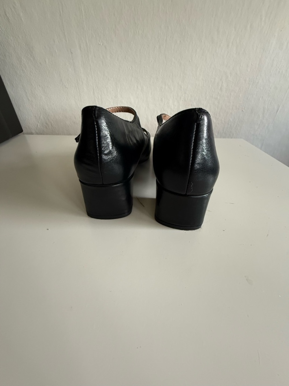 Madewell Black Leather Nettie Mary Jane Heels, 6.5 - Picture 7 of 8